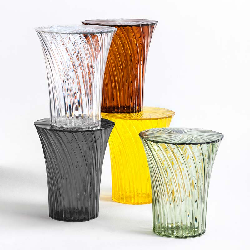 スパークルS スツール｜Kartell｜カルテルオフィシャルサイト 