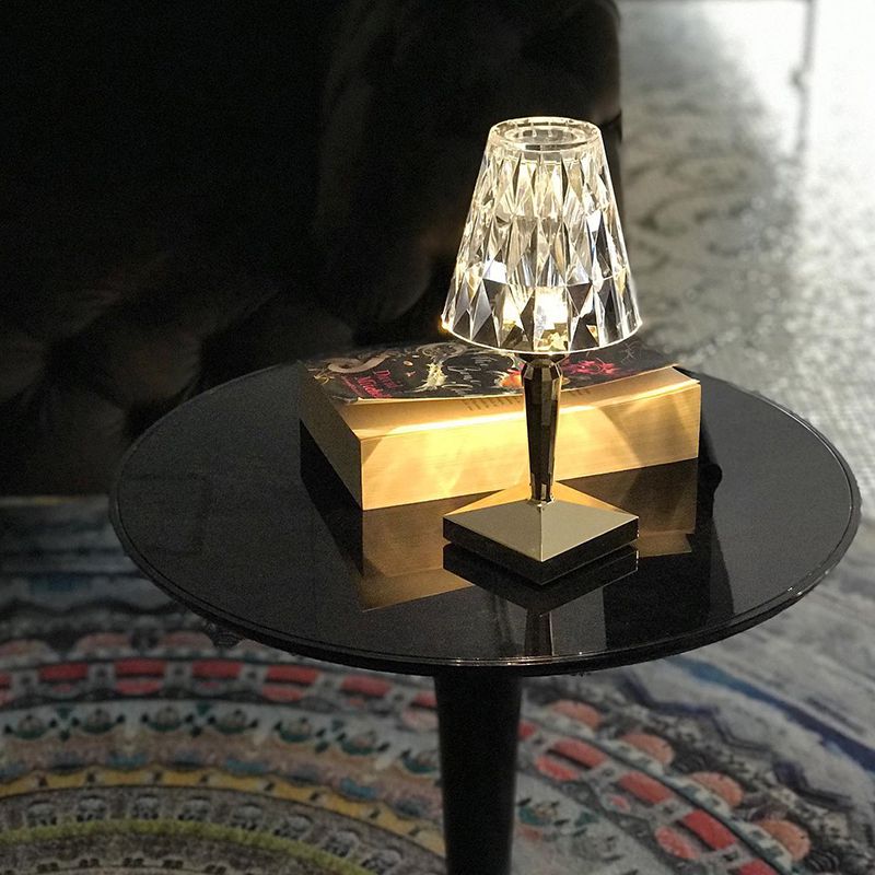 バッテリー｜Kartell｜カルテルオフィシャルサイト｜イタリア製