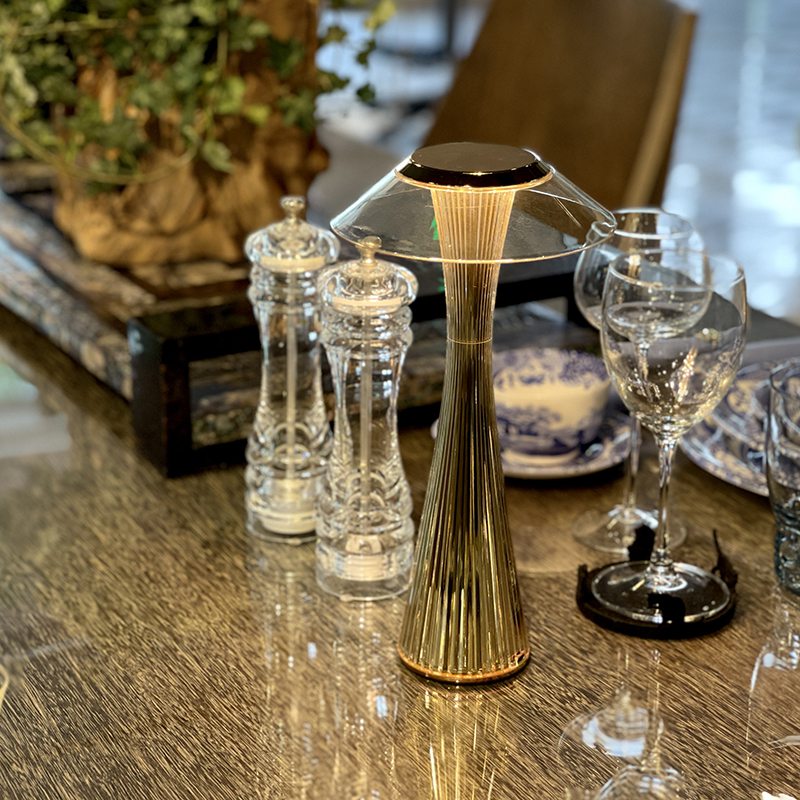 スペース｜Kartell｜カルテルオフィシャルサイト｜イタリア製