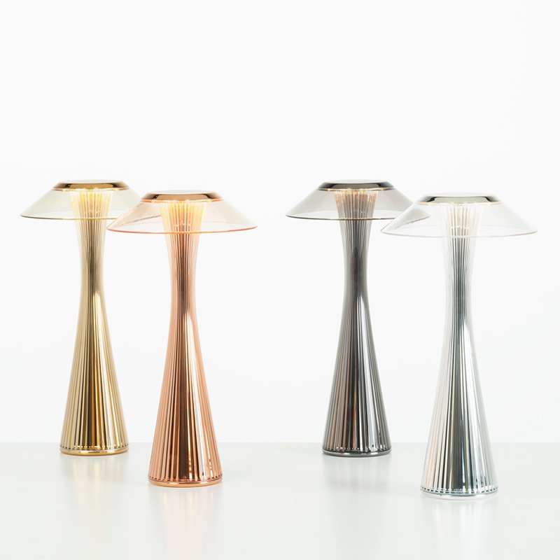 70s futurevintage wall panel カルテルスペースエイジ スペース｜Kartell｜カルテルオフィシャルサイト｜イタリア製