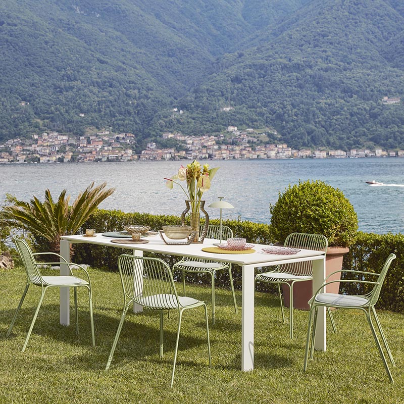 【ぴーひゃら】Kartell 椅子② ハイレイチェアアーム｜Kartell｜カルテルオフィシャルサイト