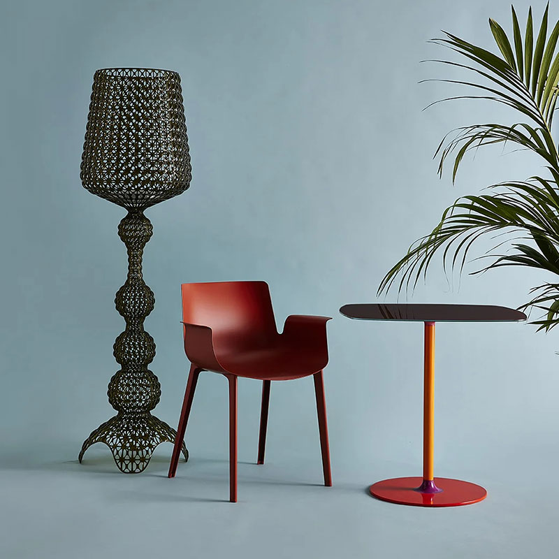 ティエリービストロ｜Kartell｜カルテルオフィシャルサイト