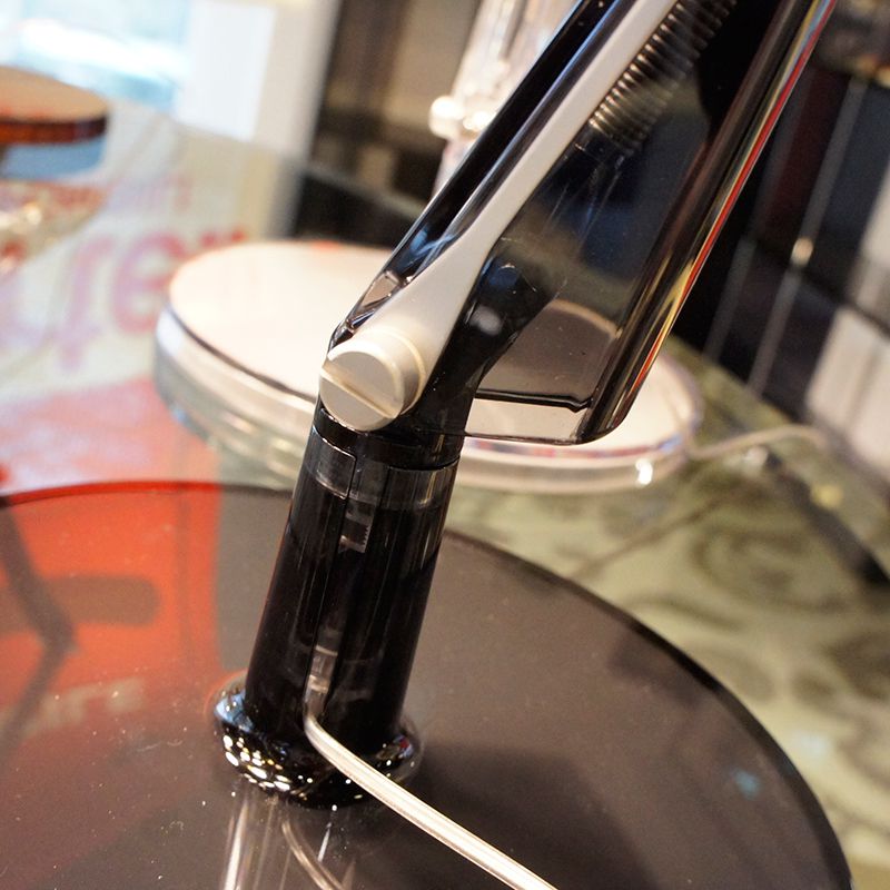 アラジン DEC｜Kartell｜カルテルオフィシャルサイト｜イタリア製 家具