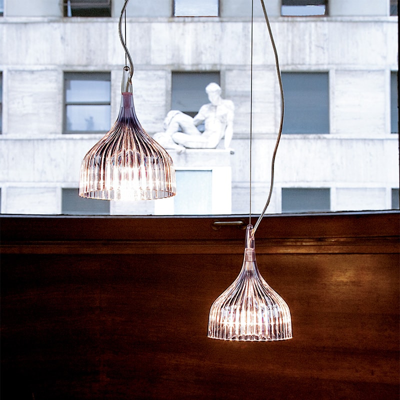 イー｜Kartell｜カルテルオフィシャルサイト｜イタリア製 家具