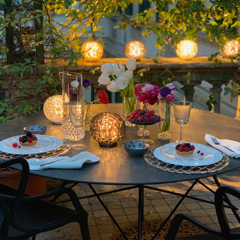 ミニプラネット バッテリー｜Kartell｜カルテルオフィシャルサイト