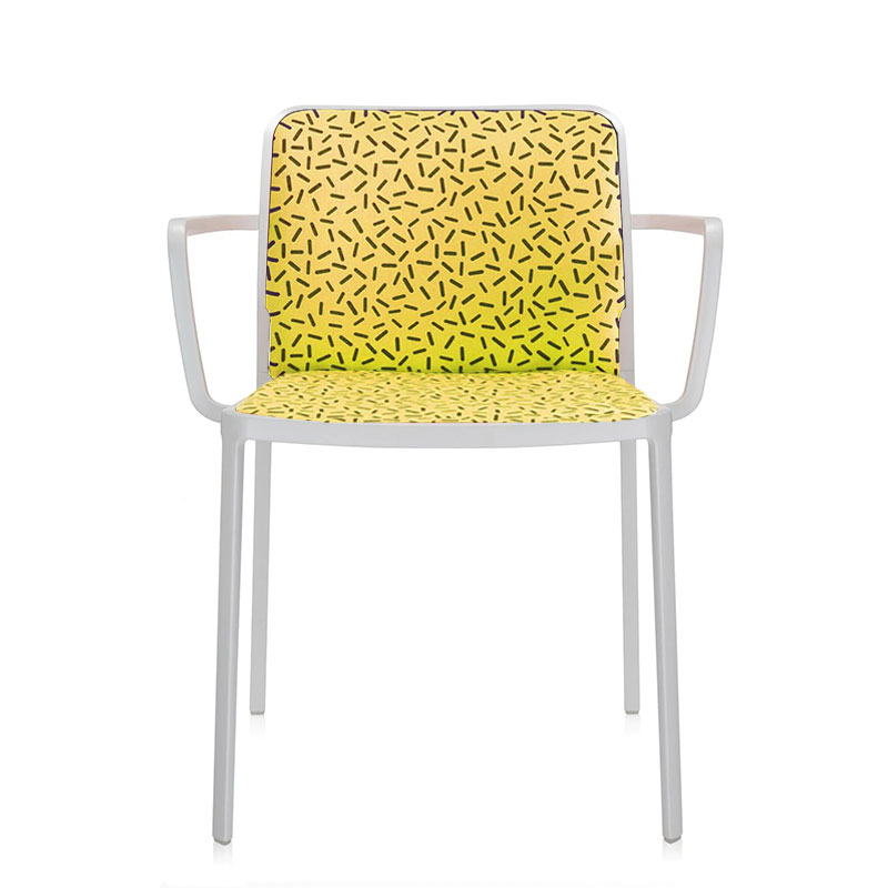 オードリーソフトアームメンフィス チェア