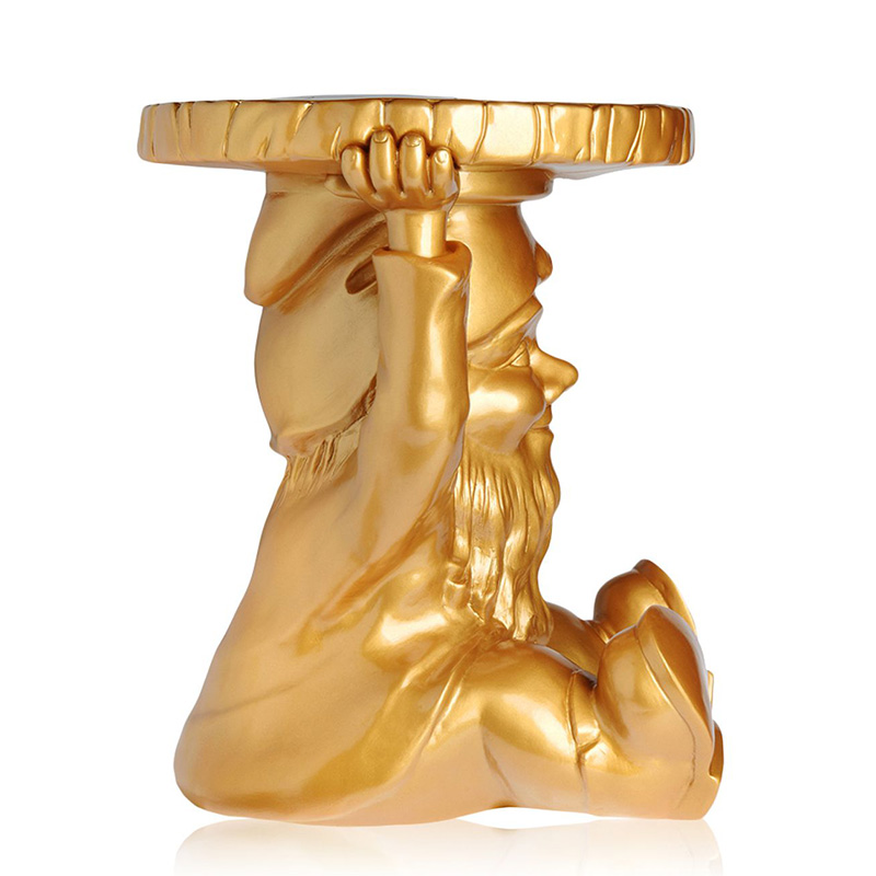 ニョメスアッティラ｜Kartell｜カルテルオフィシャルサイト