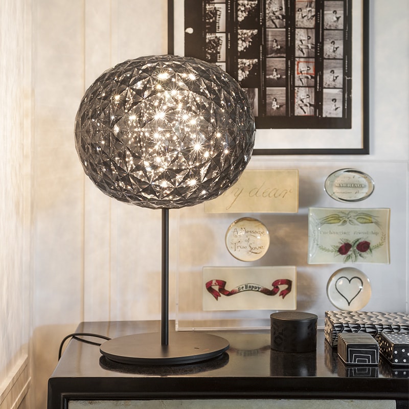 Kartell カルテル PLANET テーブルライト 11万円 吉岡徳仁 プラネット（テーブル）｜Kartell｜カルテルオフィシャルサイト