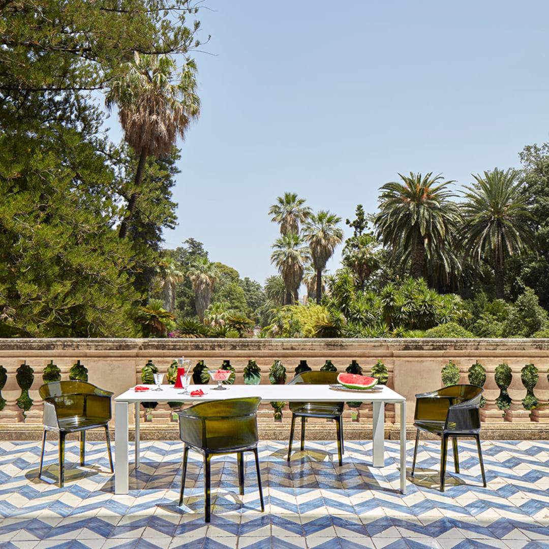 パピルス｜Kartell｜カルテルオフィシャルサイト｜イタリア製 家具