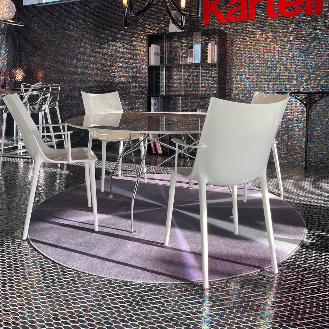 エイチエイチエイチ｜Kartell｜カルテルオフィシャルサイト