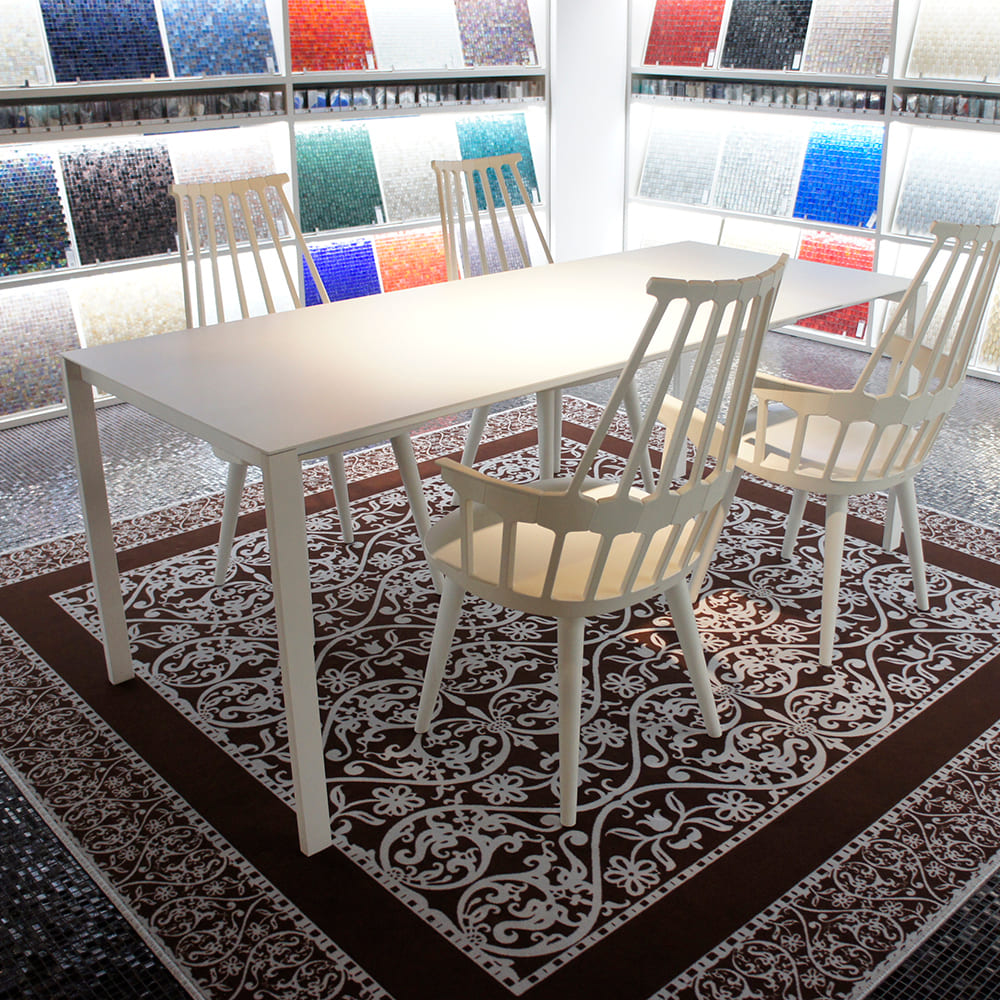 カムバックチェア｜Kartell｜カルテルオフィシャルサイト｜イタリア製