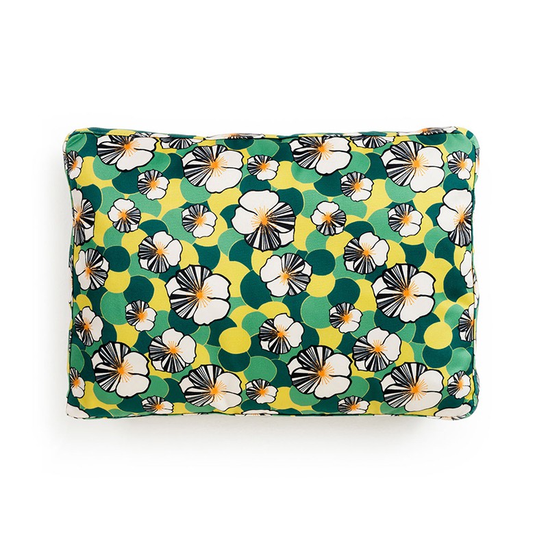 【国内在庫限り】クッションM ダブルジェイ 特別価格