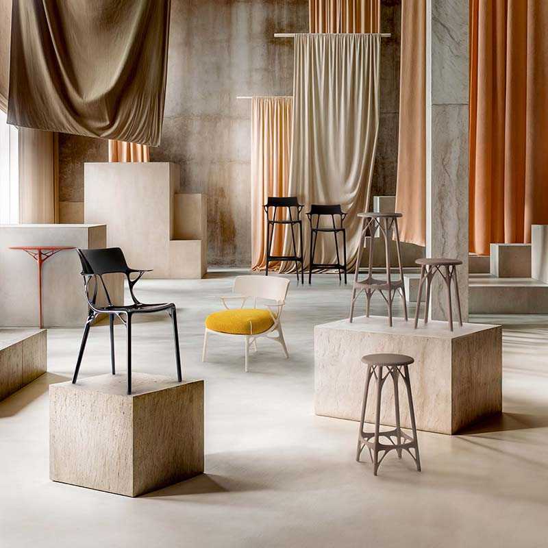 【希少】カルテル　スタッキングチェア 空間に軽やかな余白を生む、Kartellのスタッキングチェア｜Kartell