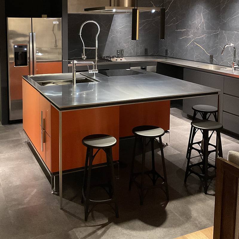 エーアイスツールライト75｜Kartell｜カルテルオフィシャルサイト