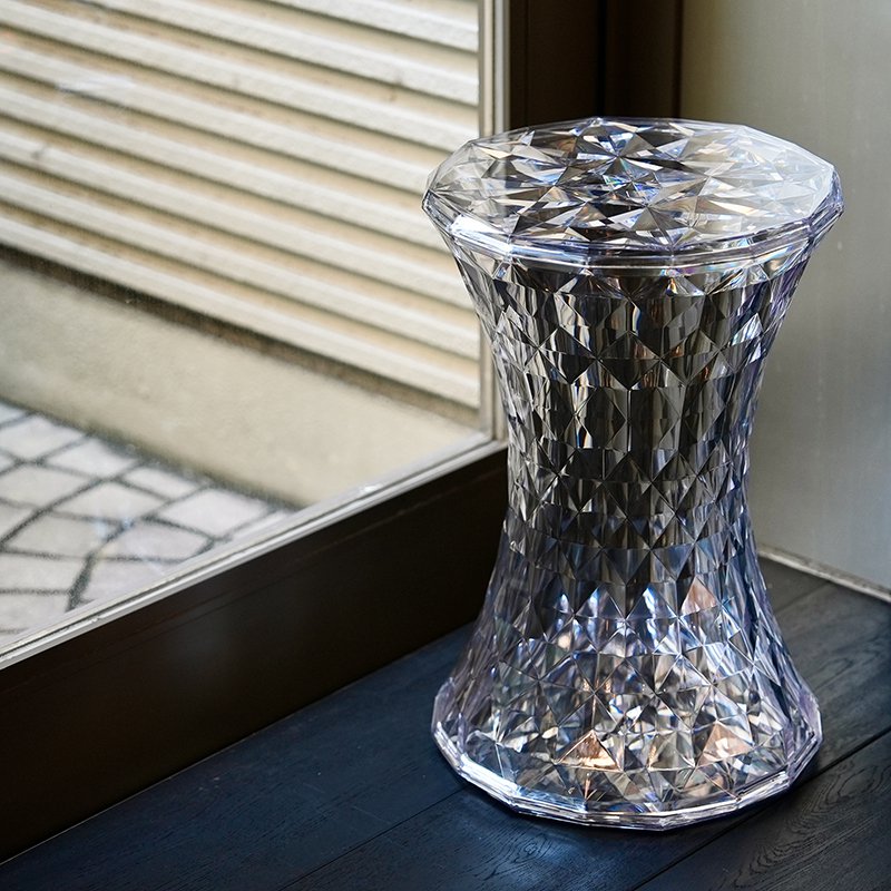 美品！大人気のカルテルのフロアスタンド&ストースツール、お花のセット 美品！大人気のカルテルのフロアスタンド&ストースツール、お花のセット
