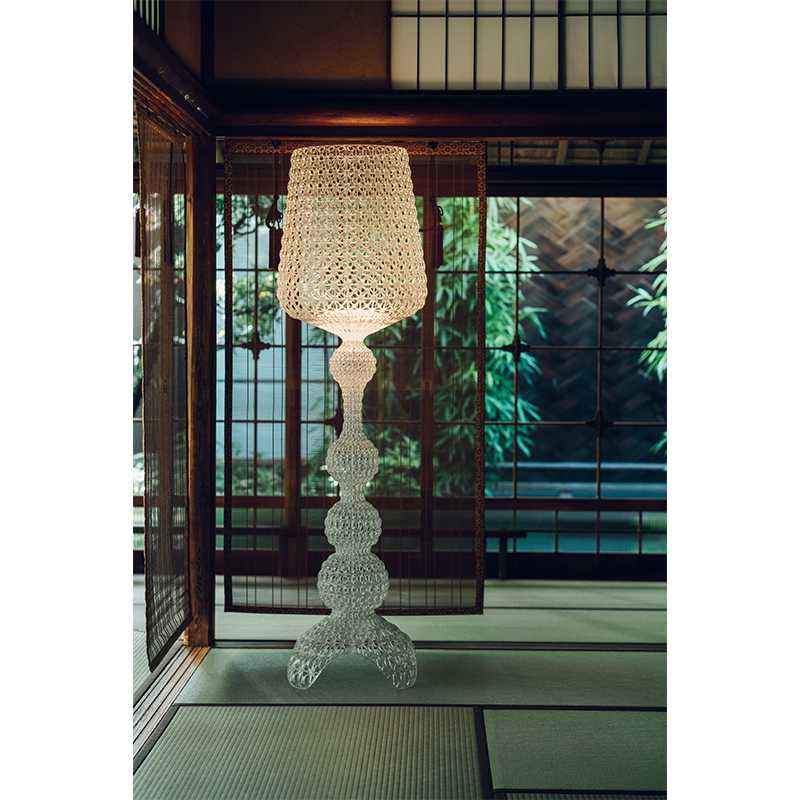 展示品　カルテル　カブキ　フロアスタンド　照明　ライト　ランプ　高級 カブキ｜Kartell｜カルテルオフィシャルサイト｜イタリア製 家具