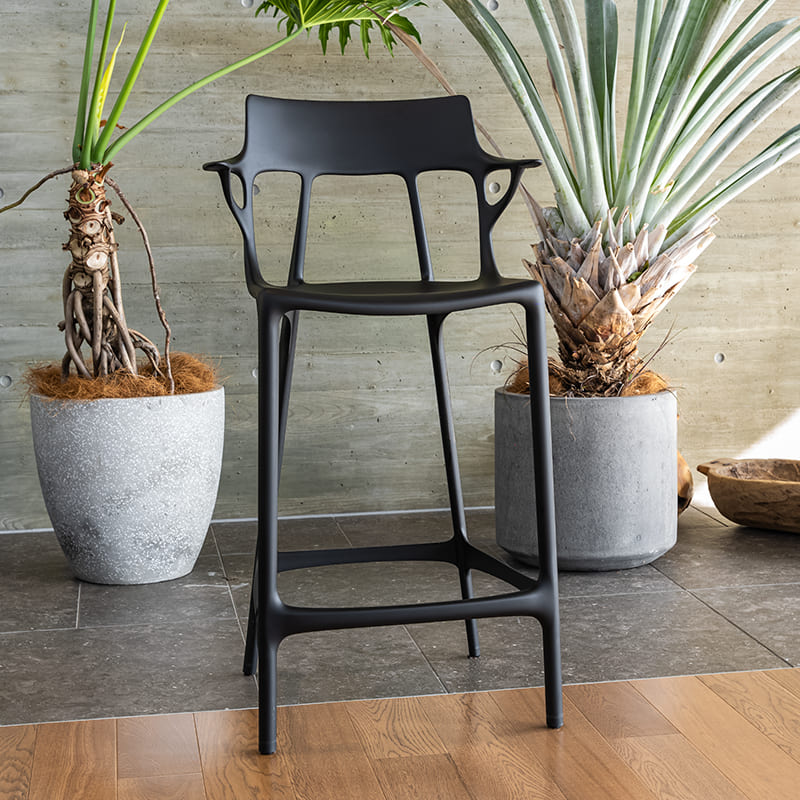 カルテル（Kartell） A.Iスツール65 ブラック エーアイスツール65｜Kartell｜カルテルオフィシャルサイト