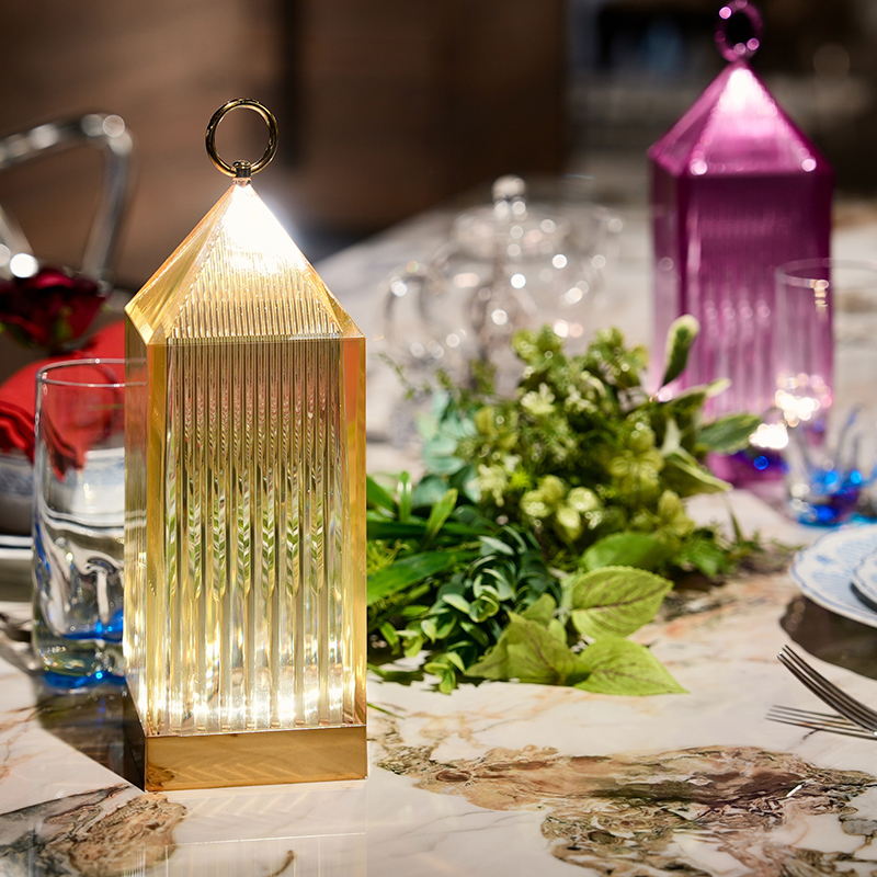 kartell - カルテル　Kartell　ランタン　おまけつき☆ ランタン｜Kartell｜カルテルオフィシャルサイト｜イタリア製 家具