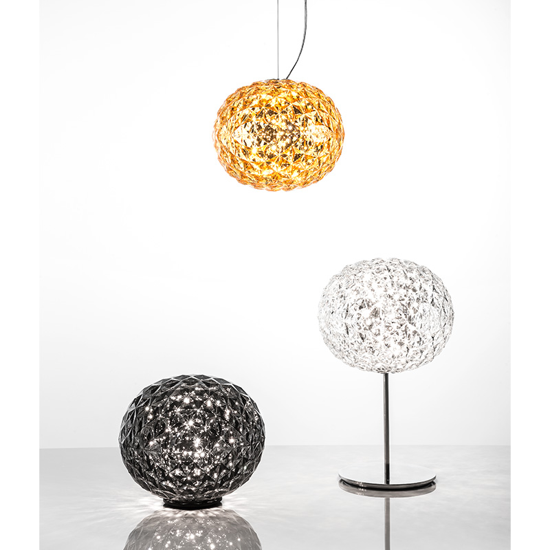 Kartellプラネットペンダントライトクリアカルテル アートワークスタジオ プラネット（ペンダント）｜Kartell｜カルテルオフィシャルサイト