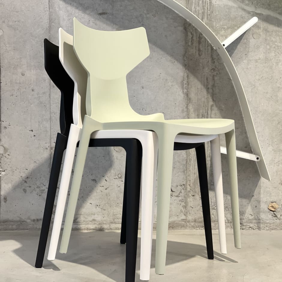 トーヨーキッチンスタイル Kartell　カルテル　椅子　チェア　スタッキング