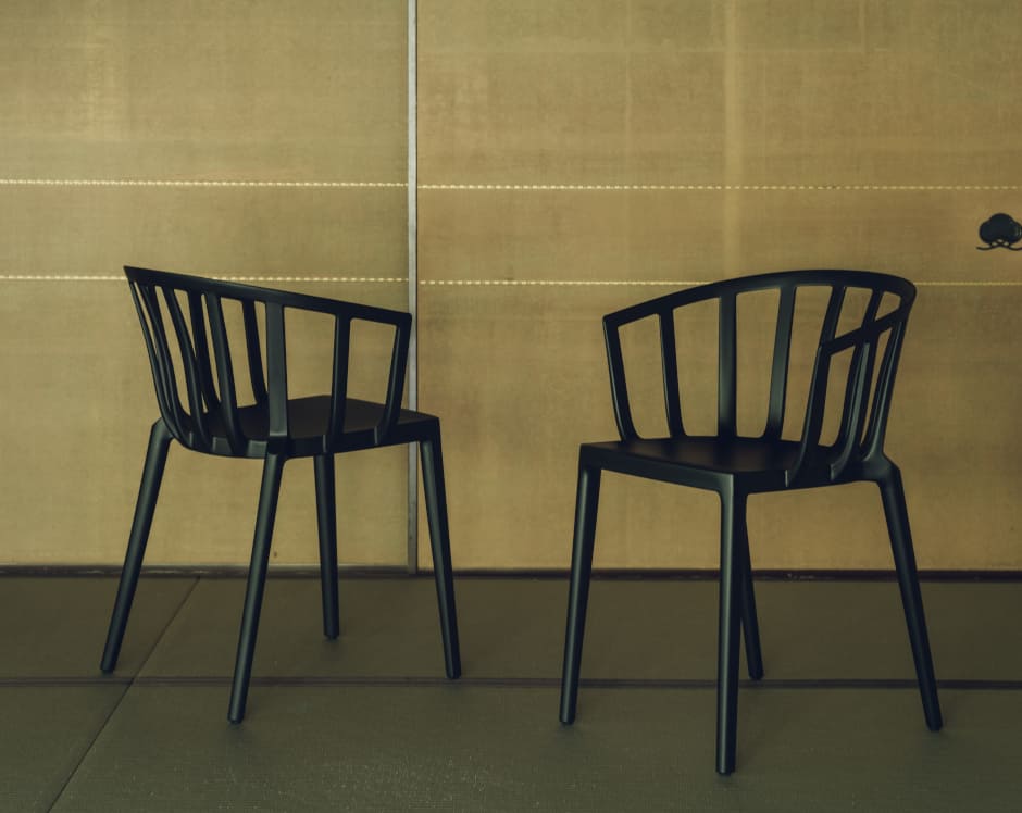 【展示美品】 Kartell カルテル LIZZ MAT スタッキングチェア リズマット｜Kartell｜カルテルオフィシャルサイト｜イタリア製