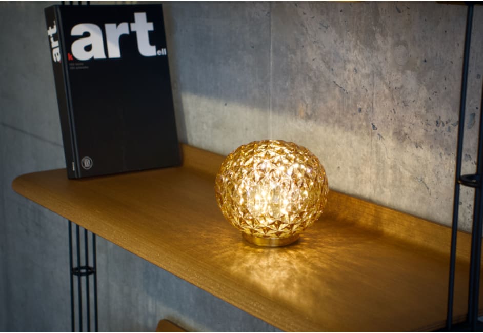 カルテル　Kartell　照明　プラネット　吉岡徳仁
