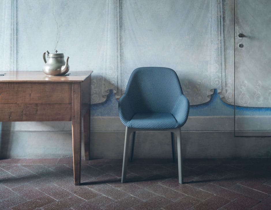 Kartellチェアおすすめ10選｜ダイニングからワークスペースまで用途